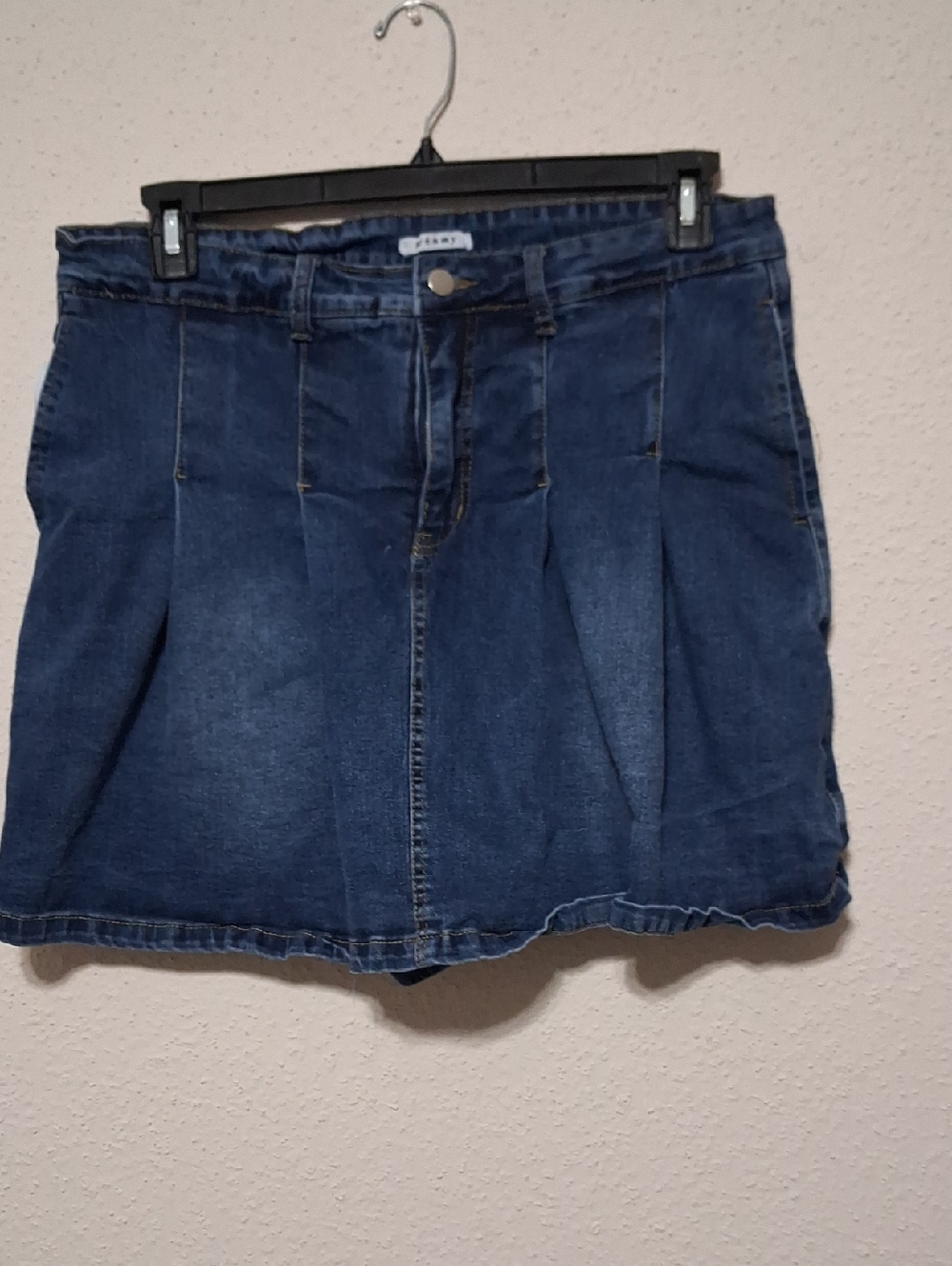 Women’s Dark Blue Denim Pleated Skort - Unknown Brand